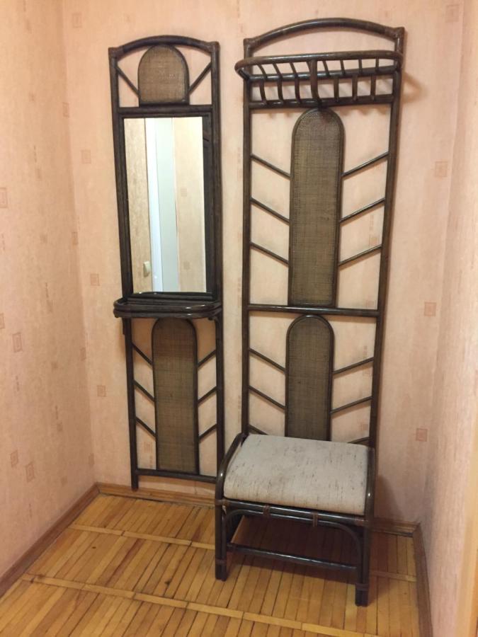 Hotel Tourist Ривне Екстериор снимка